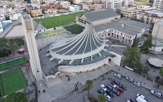 Vista aerea del quartiere Salesiani a Lecce con la Basilica di San Domenico Savio